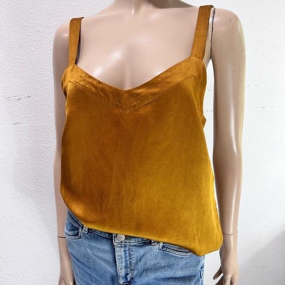 Club Mónaco silky top size:M - Picture 12 of 16